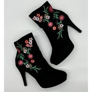 2 Lips Too Lilia Black Embroidered Ankle Boots Floral 9W